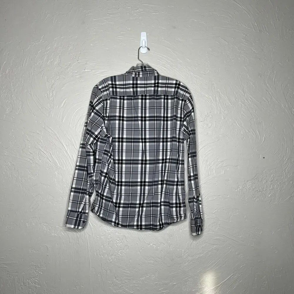 Banana Republic Untucked Fit Button Down - Size Medium